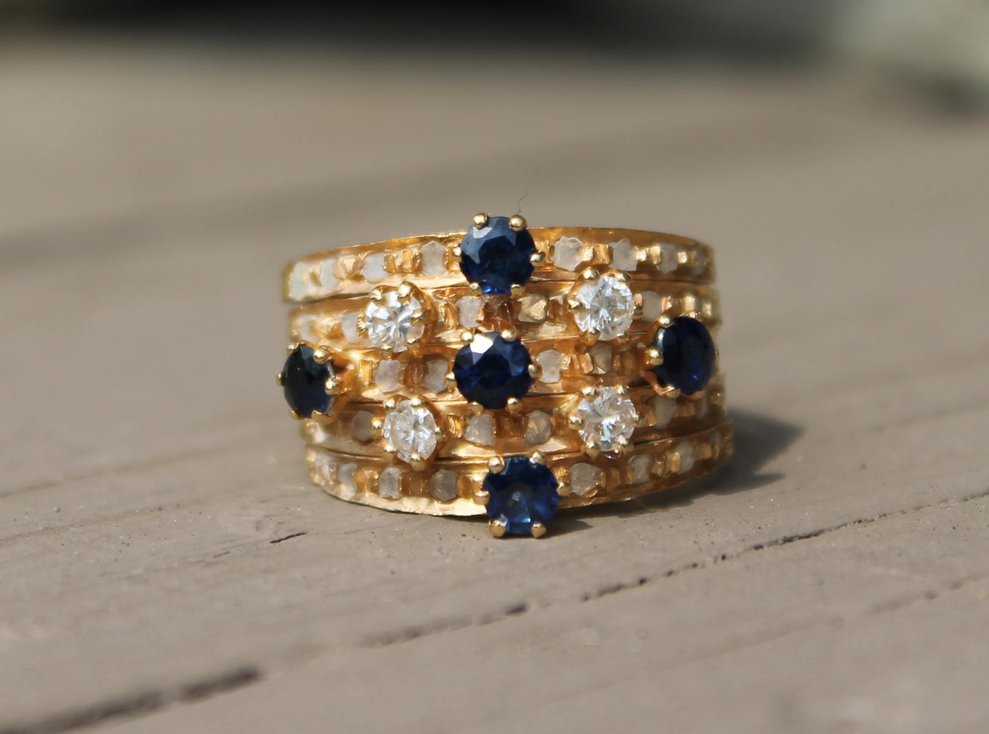 18kyg Sapphire & Diamond Band