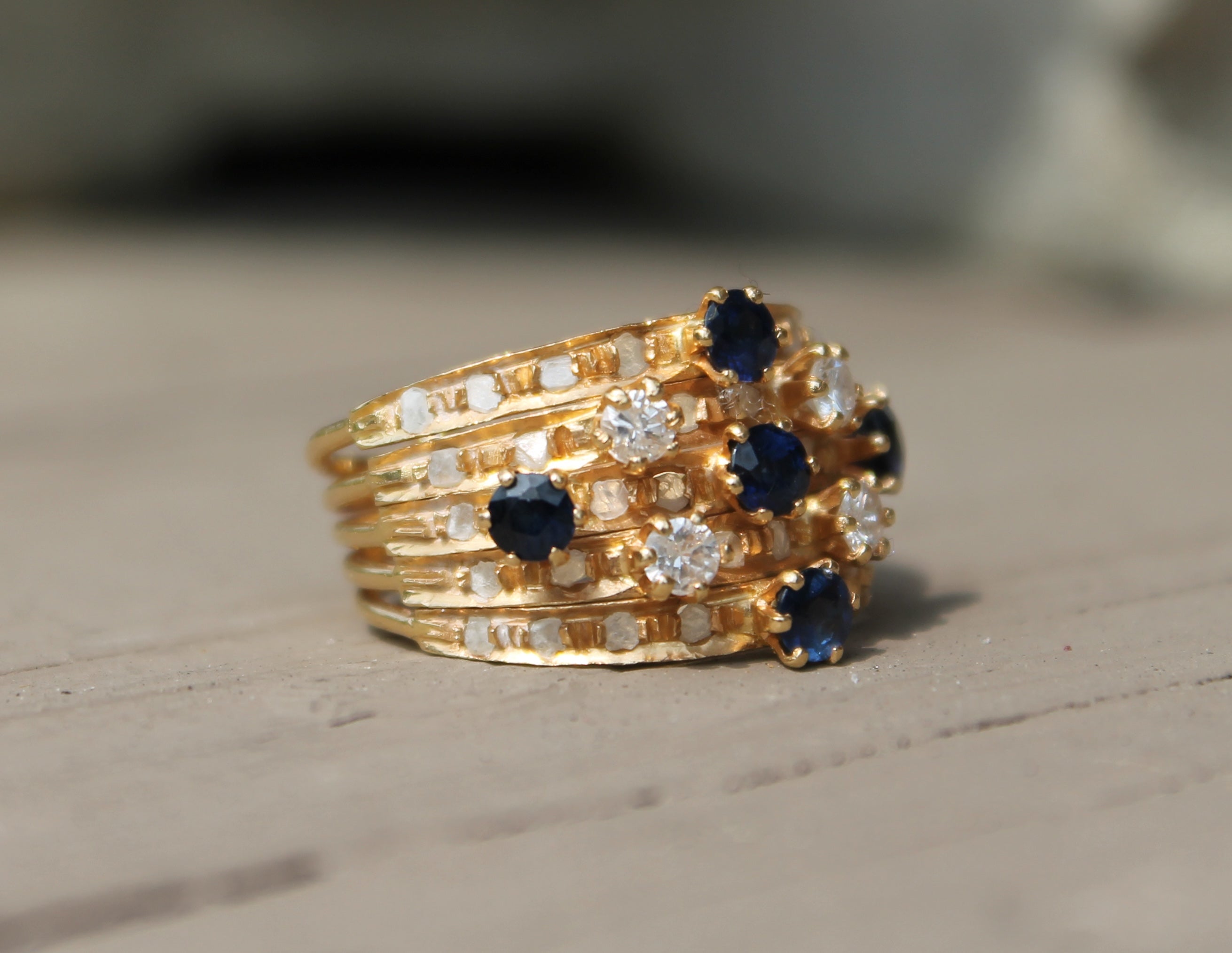 18kyg Sapphire & Diamond Band