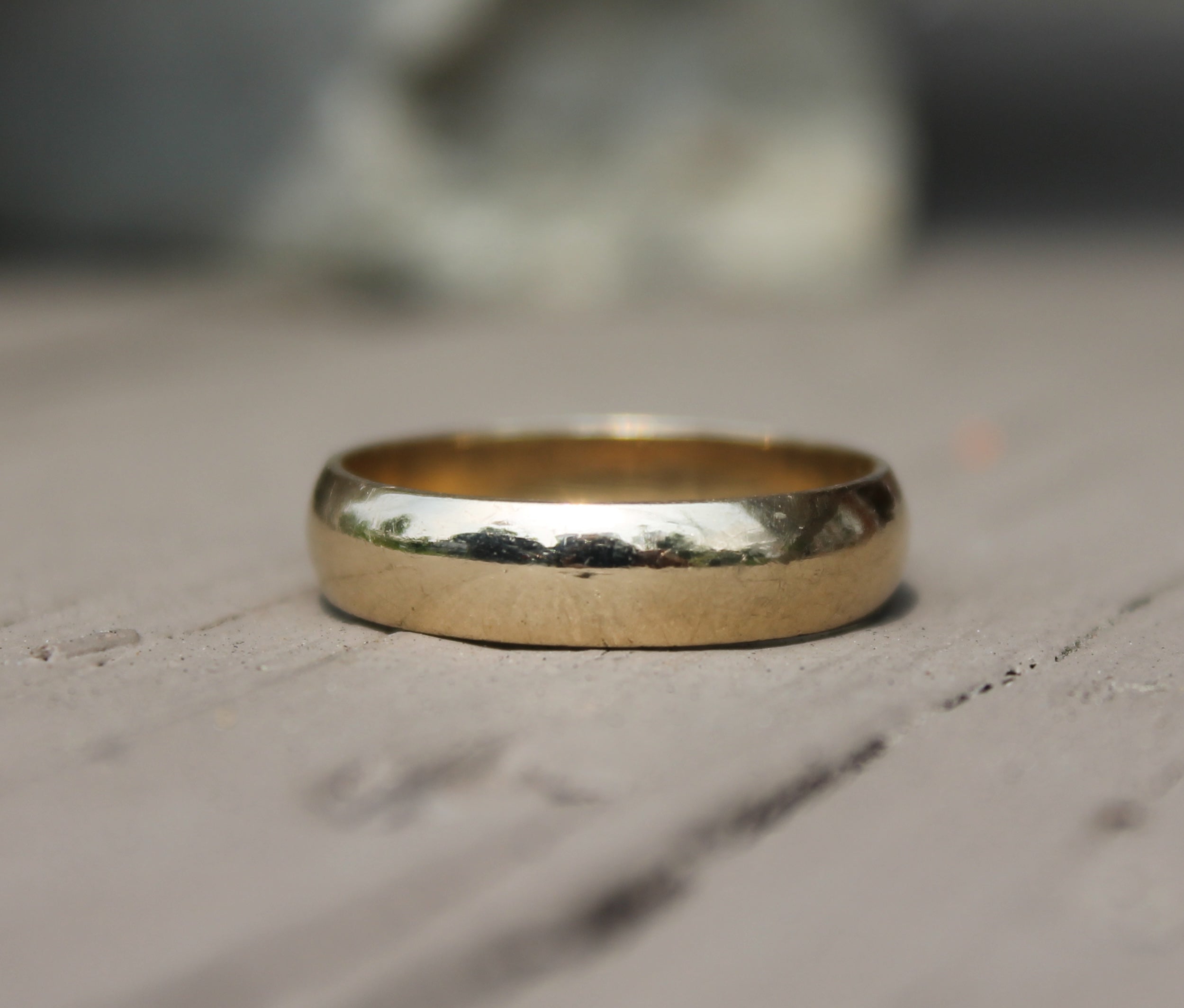 14kyg Wedding Band