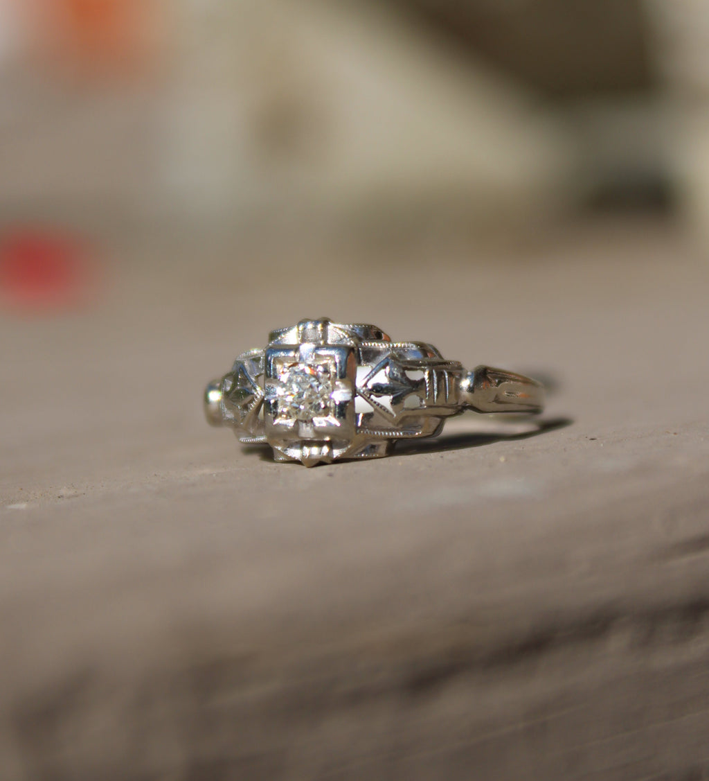 14kw Art Deco 0.24ct Diamond Engagement Ring