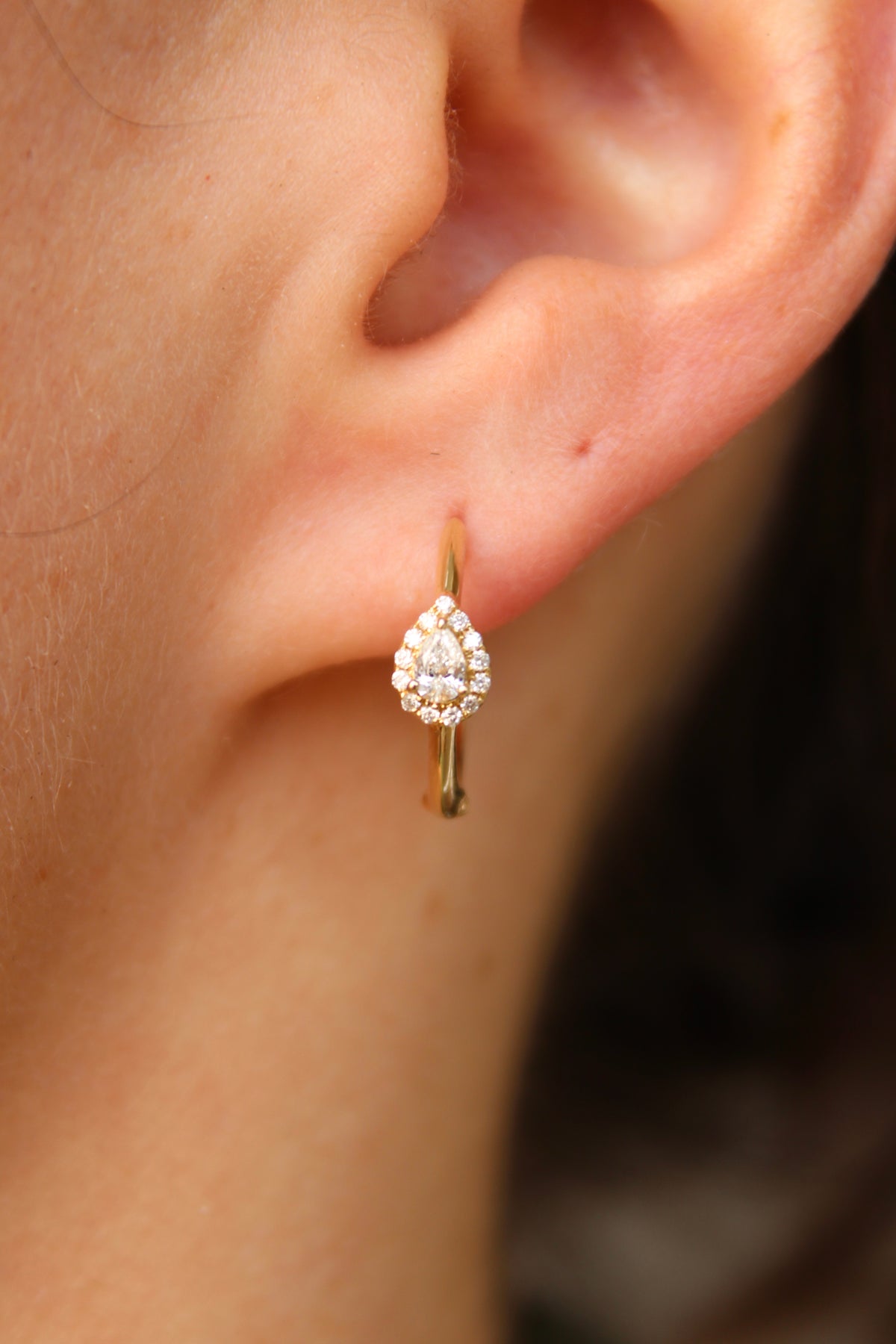 14kyg 0.28ctw Diamond Huggie Earrings