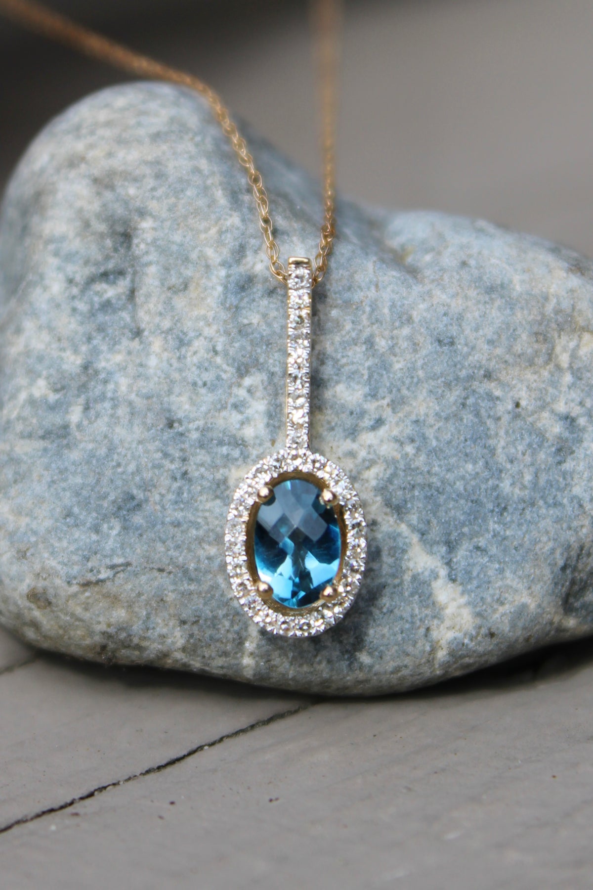 14ky Blue Topaz & Diamond Necklace