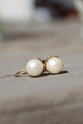 10ky Akoya Cultured Pearl Screw On Earrings