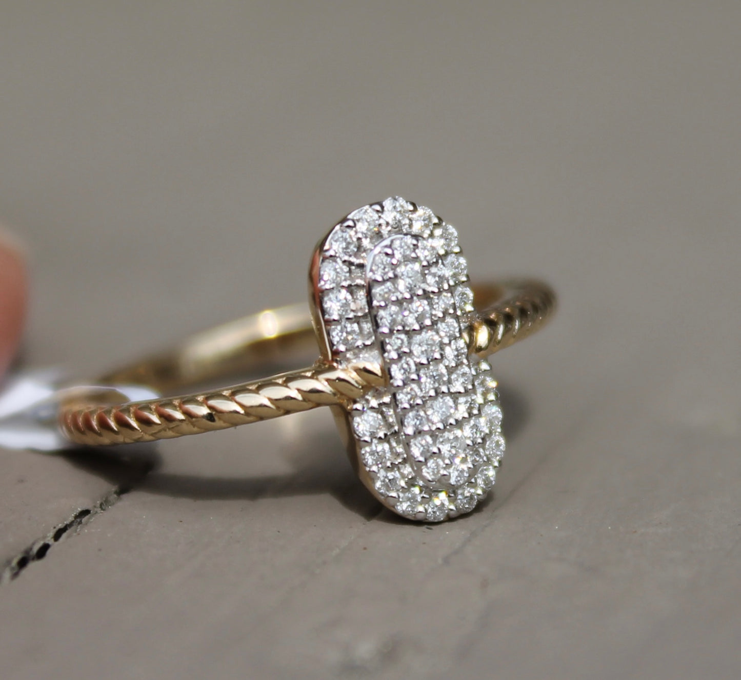 14ky Pave Diamond Rope Ring