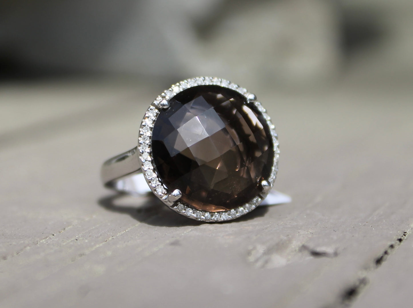 14kwg Smokey Quartz & Diamond Ring