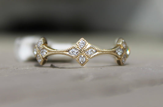 14kyg Gabriel & Co. Millgrain Diamond Band