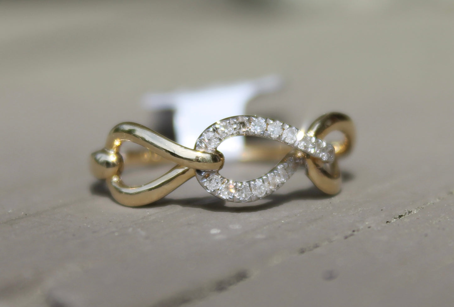 14kyg Diamond Chain Ring