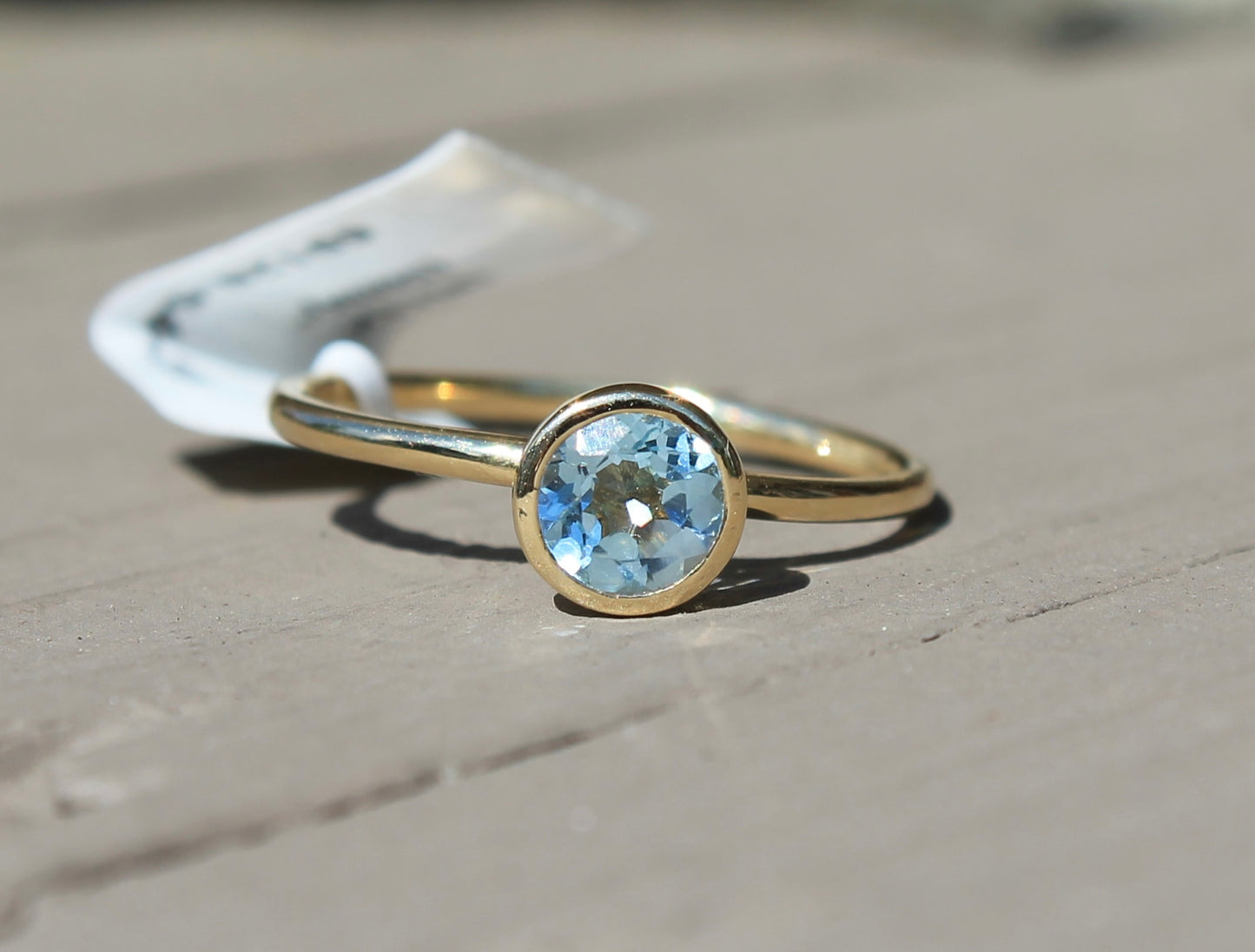 14kyg Bezel Set Blue Topaz Ring