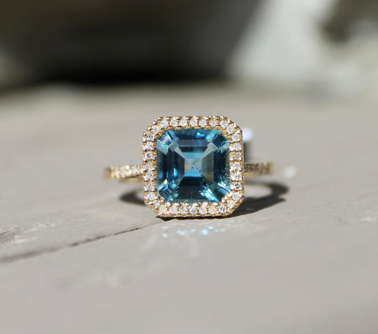14kyg Asscher Cut Blue Topaz & Diamond Ring