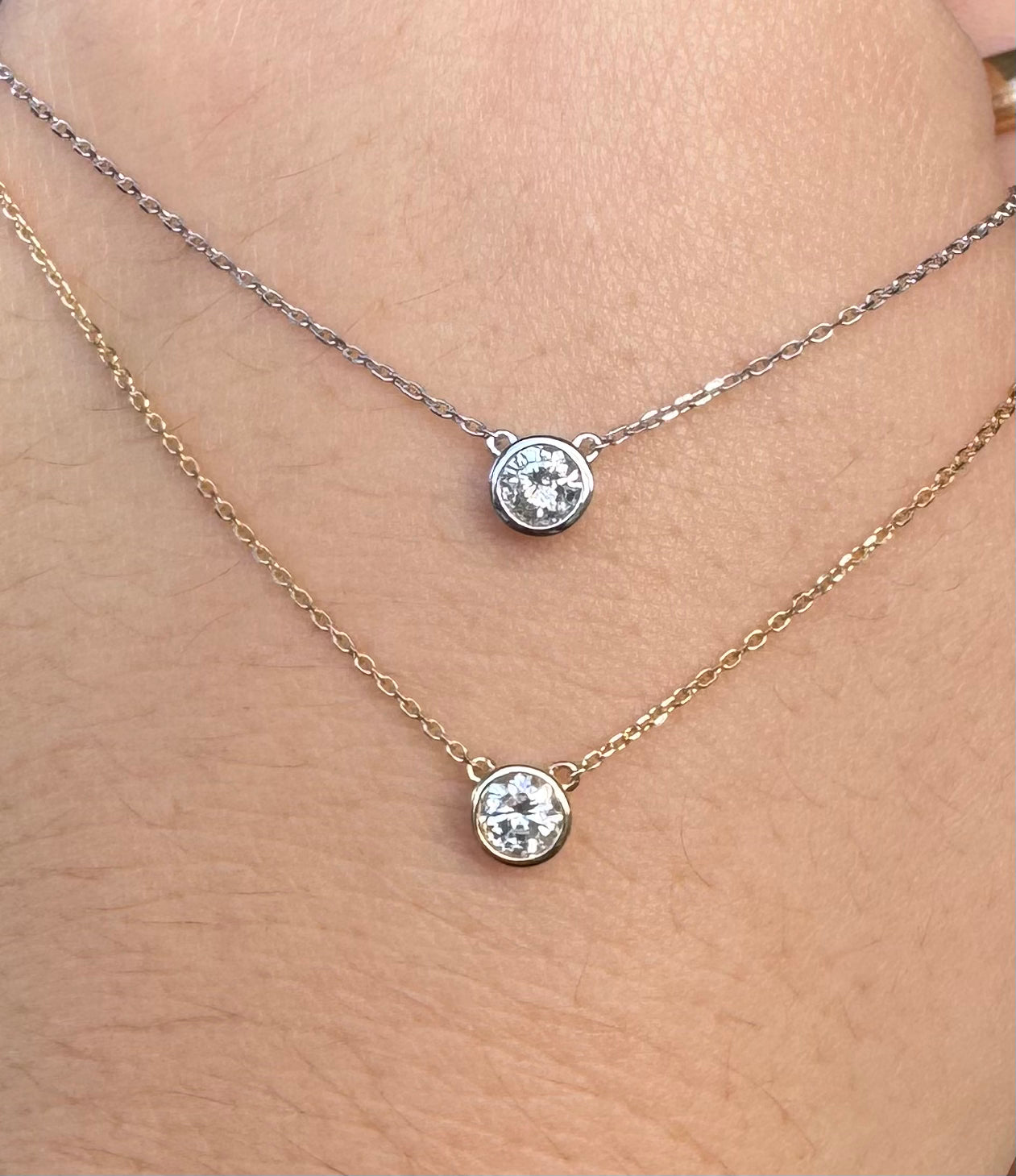 Diamond Bezel Necklace 14kwg