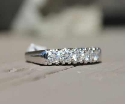 14kwg 1950's Diamond Band