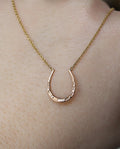 10ky Horseshoe Necklace