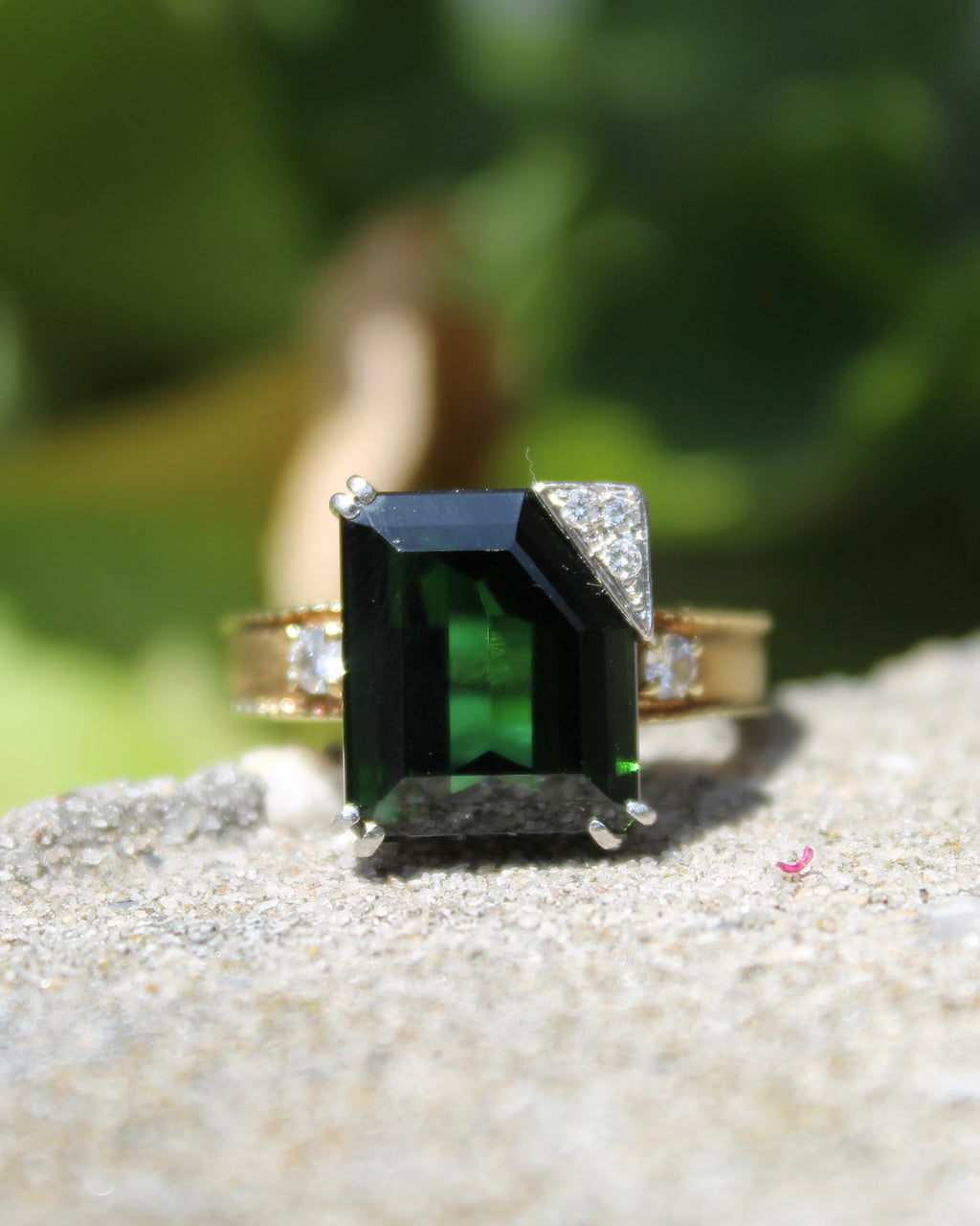 18ky & Platinum Green Tourmaline & Diamond Ring