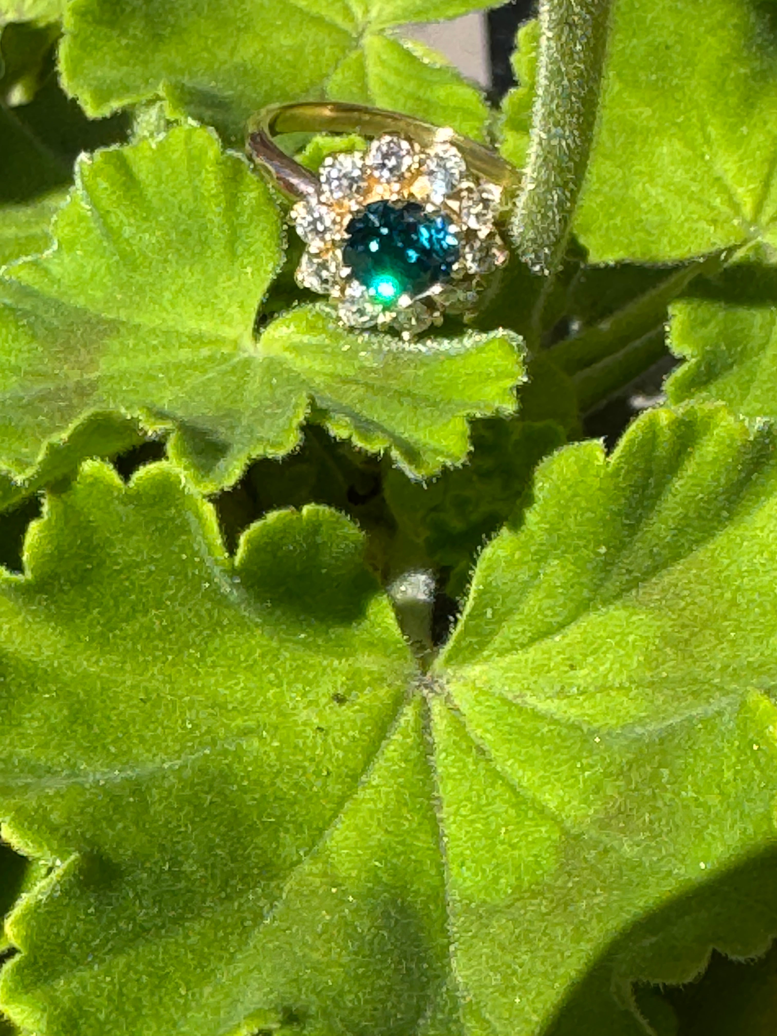 Oval Zircon 2.72ctw & Diamond .64ctw Ring 14kyg