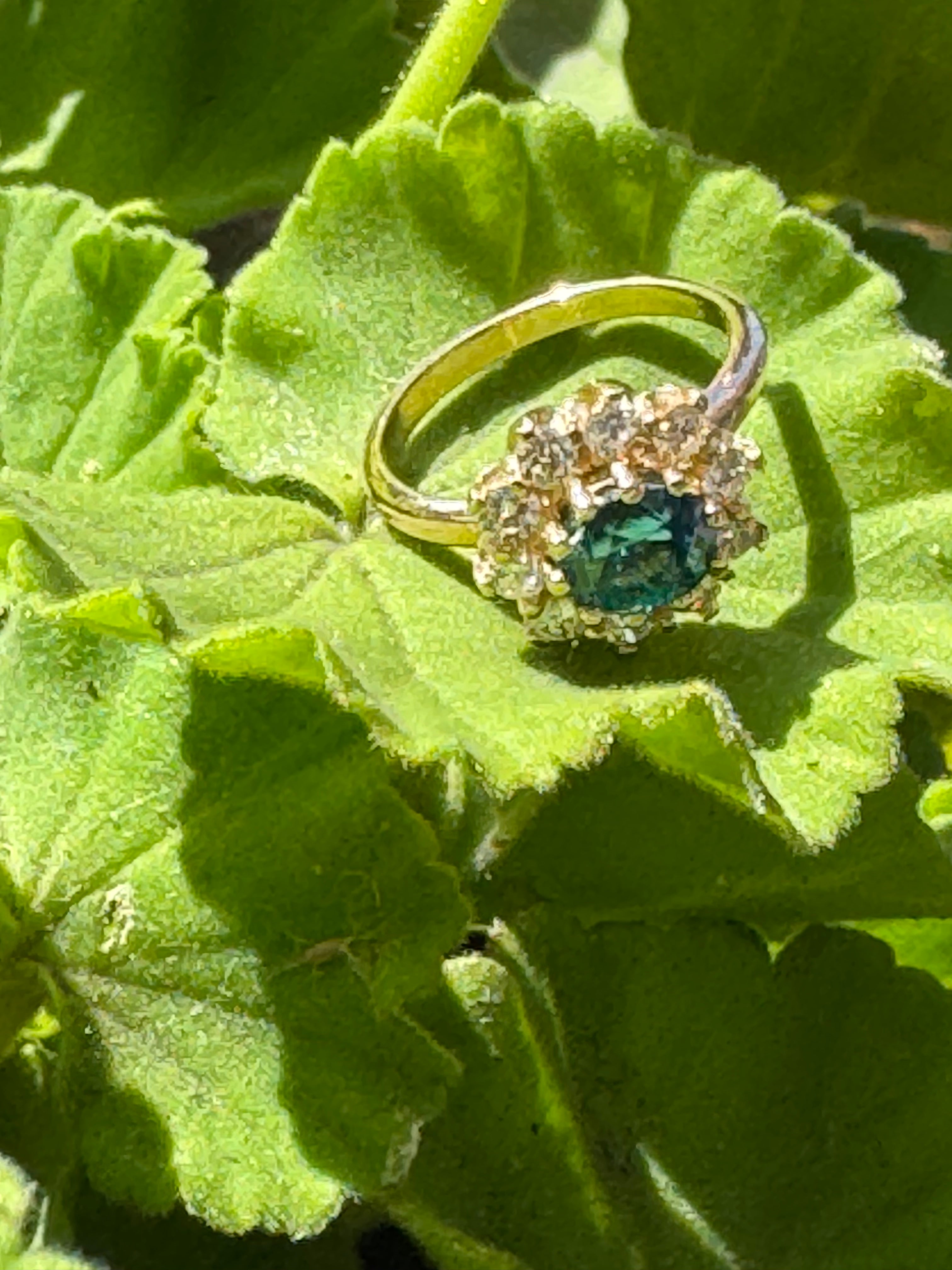 Oval Zircon 2.72ctw & Diamond .64ctw Ring 14kyg
