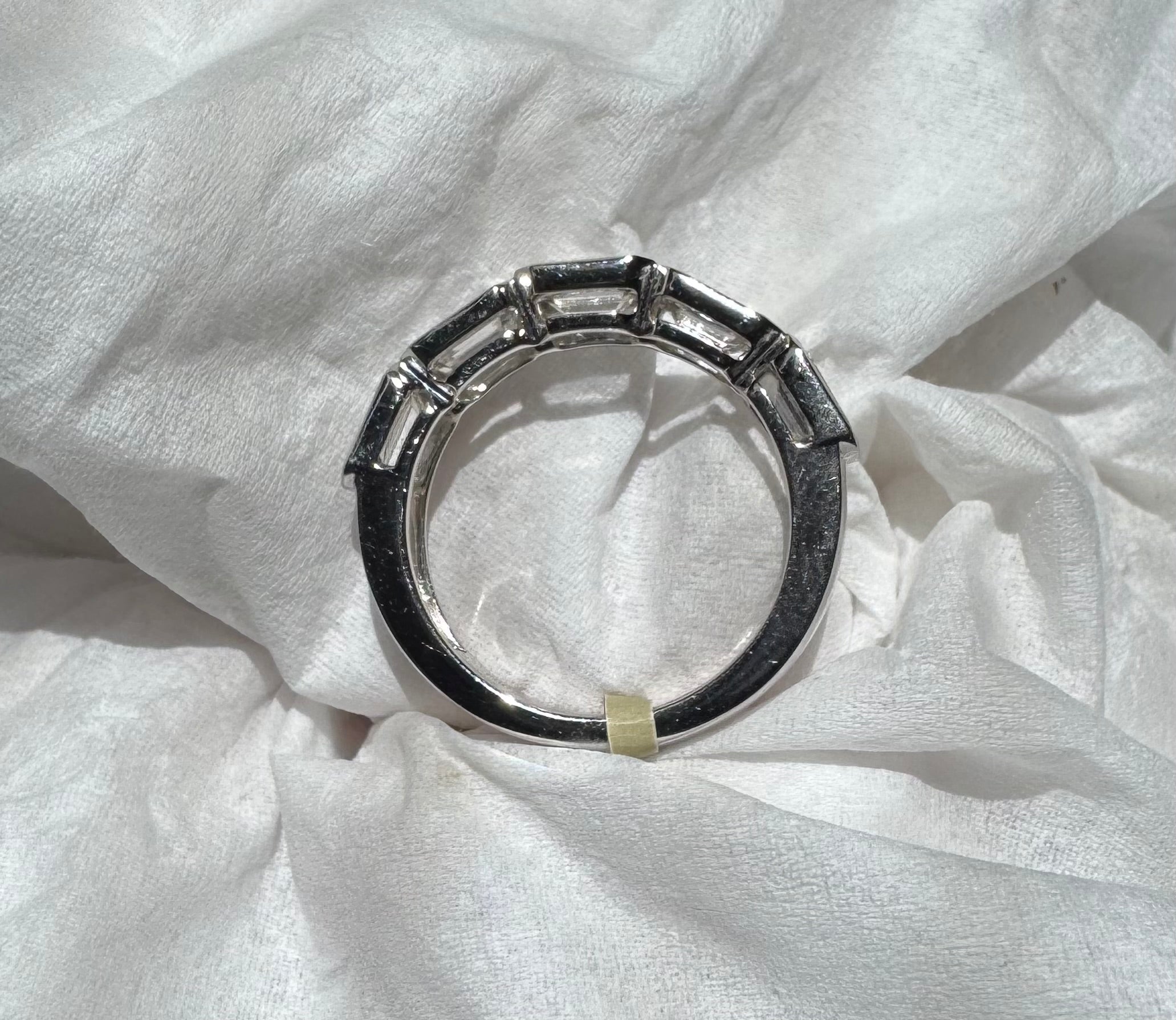 Emerald Cut Diamond Band 2.05ctw SI1 H 18kw
