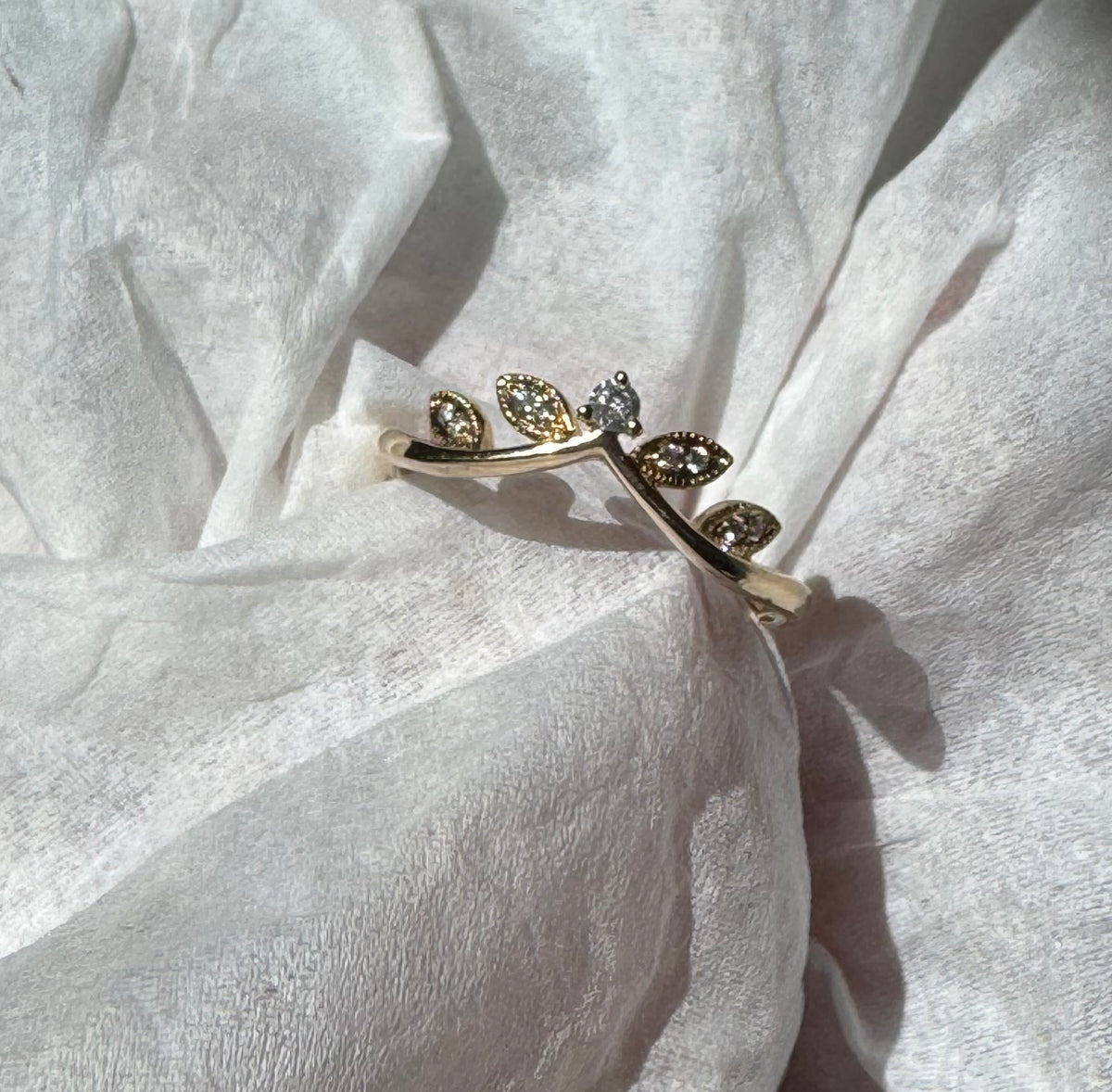 Diamond Chevron Ring .07ctw 14ky