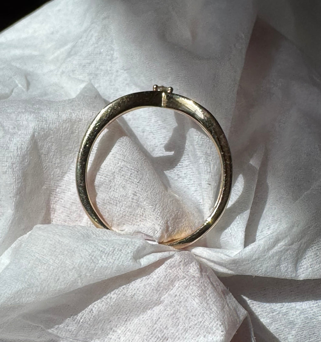 Diamond Chevron Ring .07ctw 14ky
