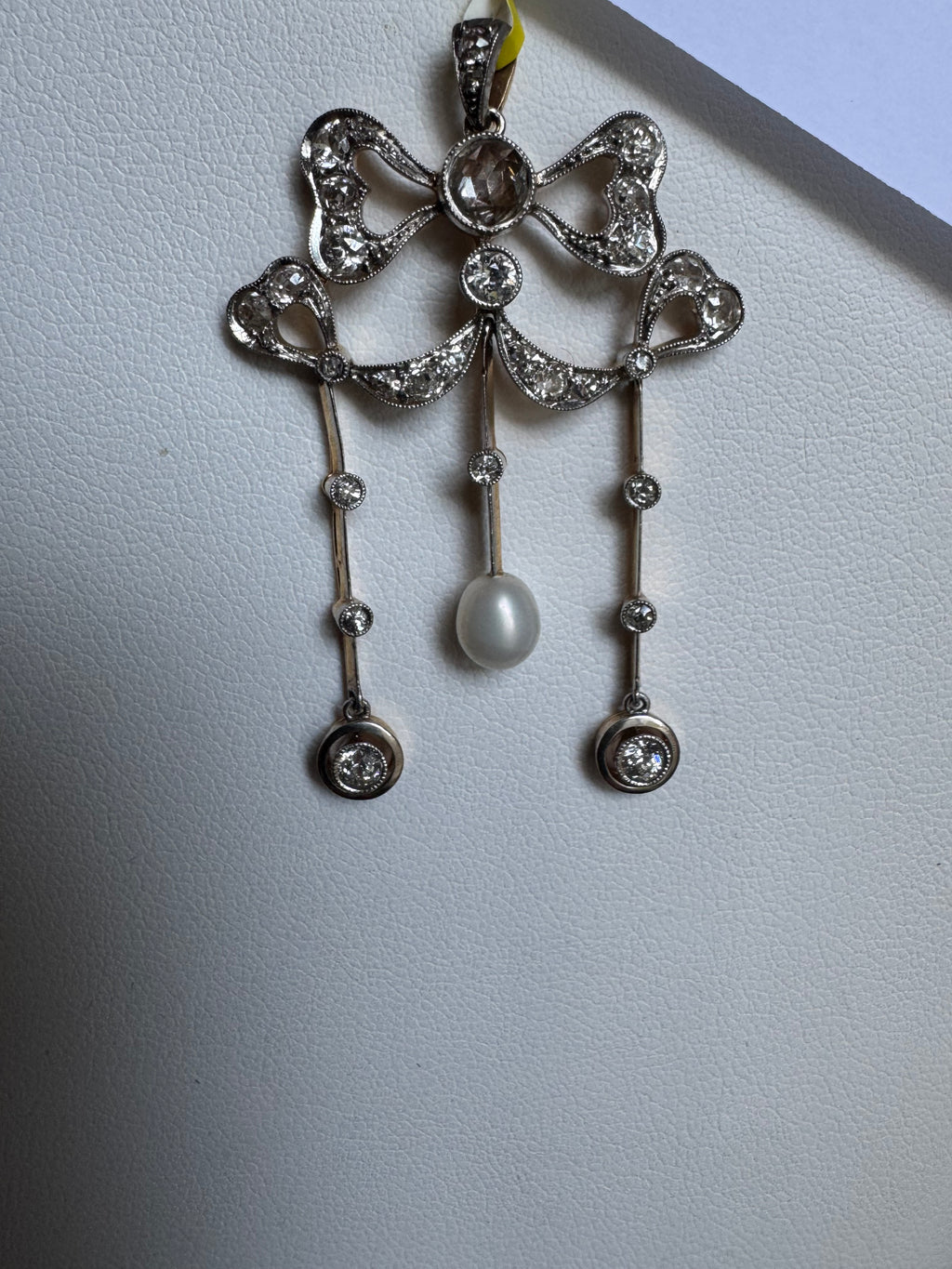 Vintage Diamond Pendant 18k 1.1ctw